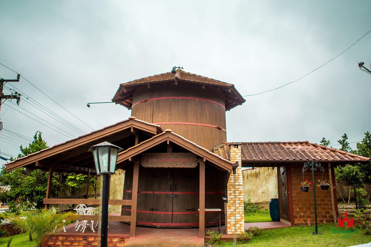 Hotel Blumenpark Rio Negro  ภายนอก รูปภาพ